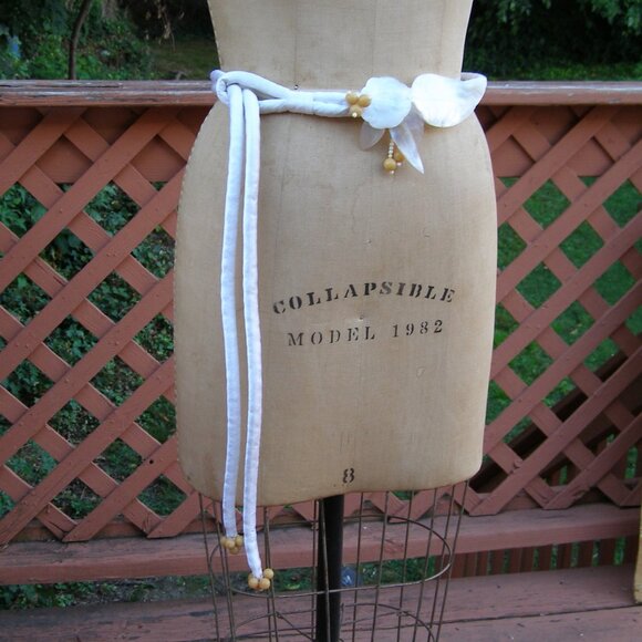 UNIQUE One of a kind Satin Rolled Belt/Necklace Mother of Pearl Leaf Buckle Bead main image 12